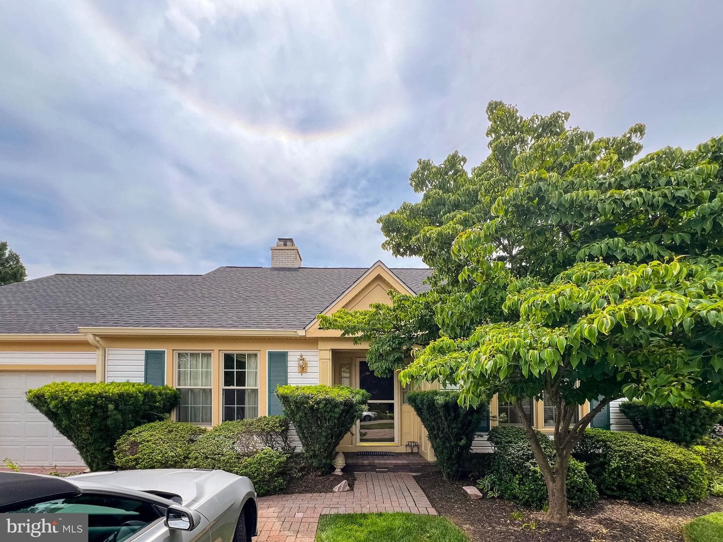 2417 Bear Den Road photo 1