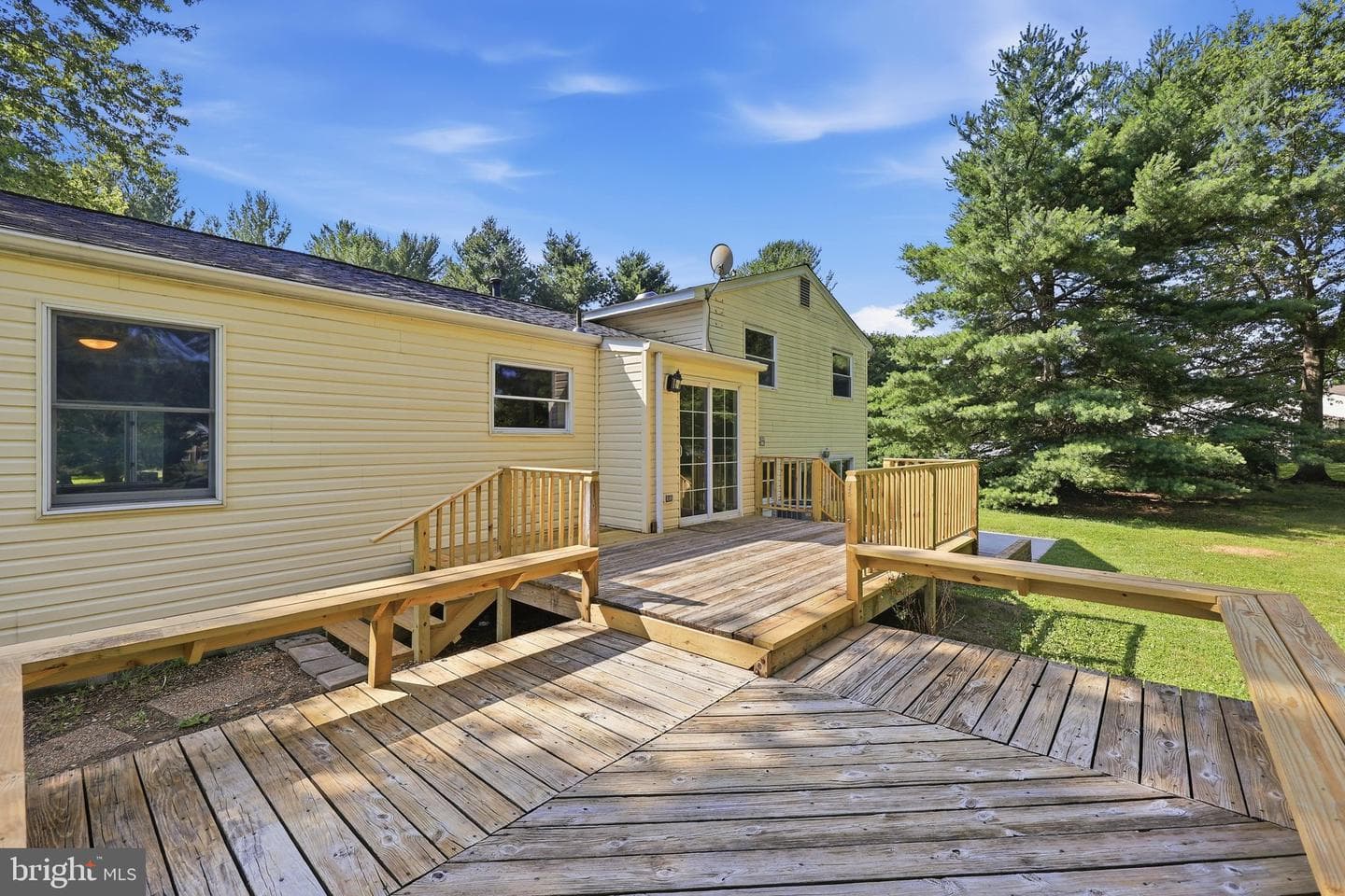 8215 Virginia Lane photo 40