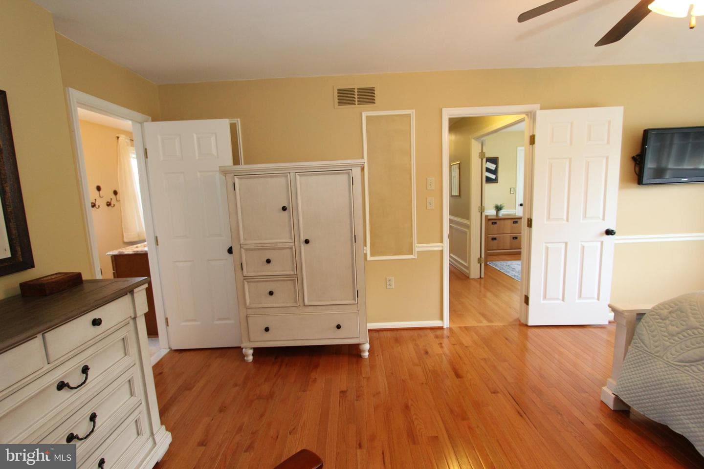 6759 Meadowside Drive photo 25