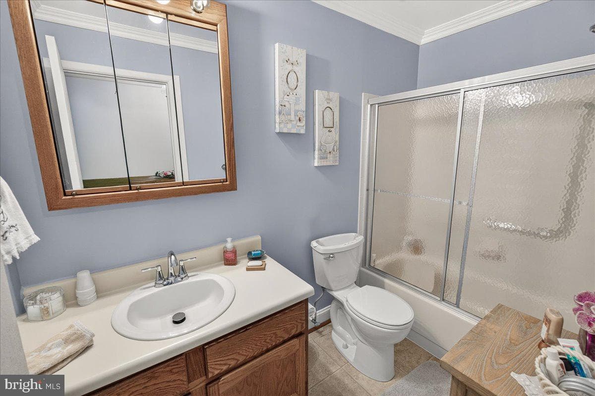 7057 Catalpa Road photo 22