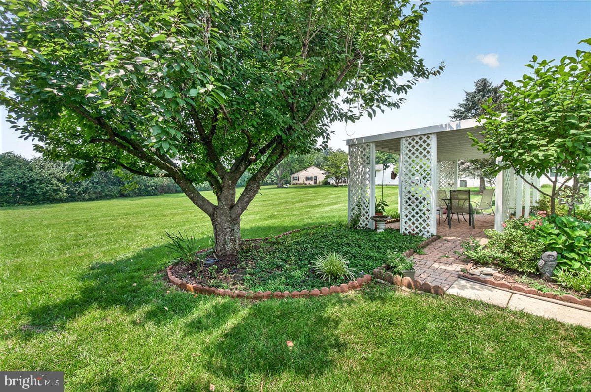 7057 Catalpa Road photo 34