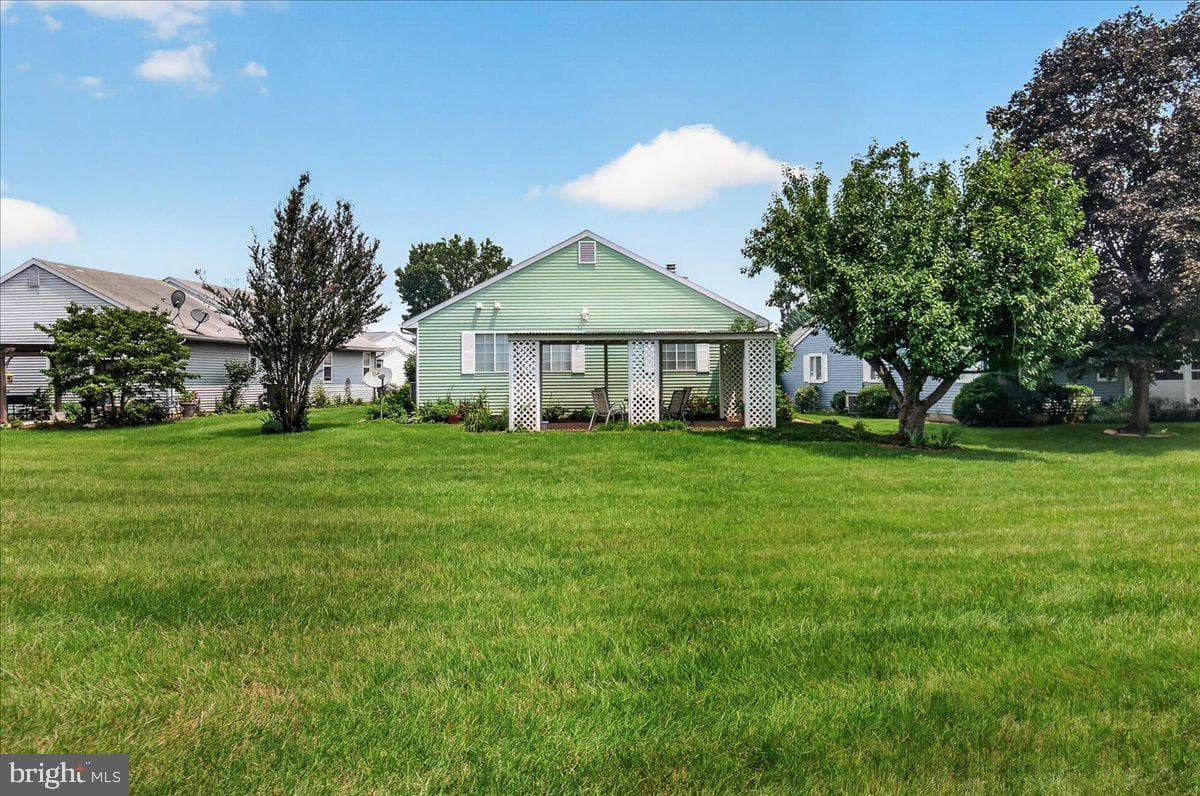 7057 Catalpa Road photo 44