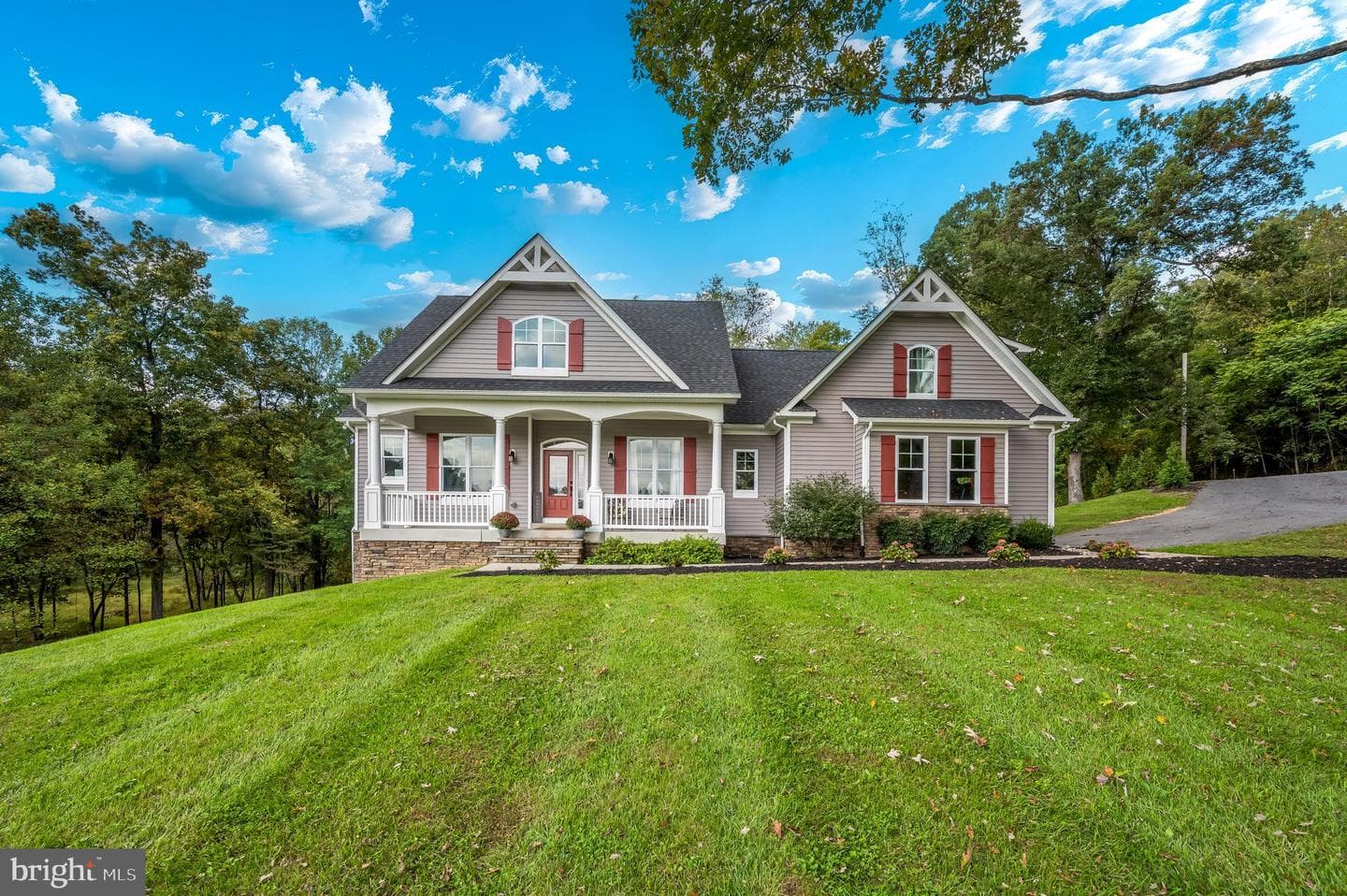 8700 Green Valley Road photo 2