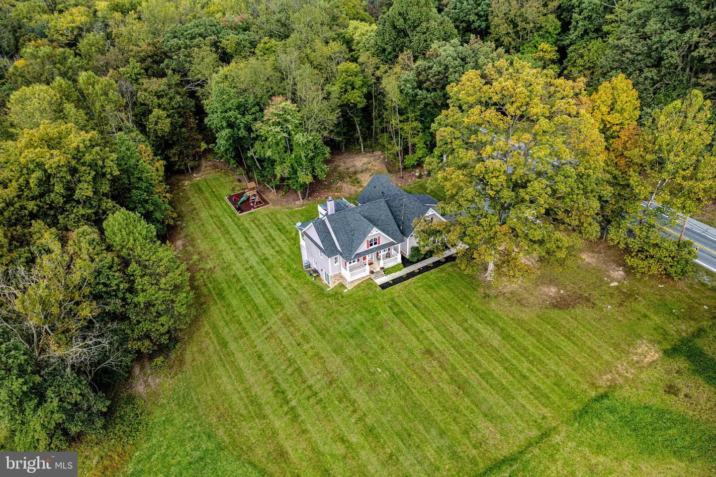 8700 Green Valley Road photo 4