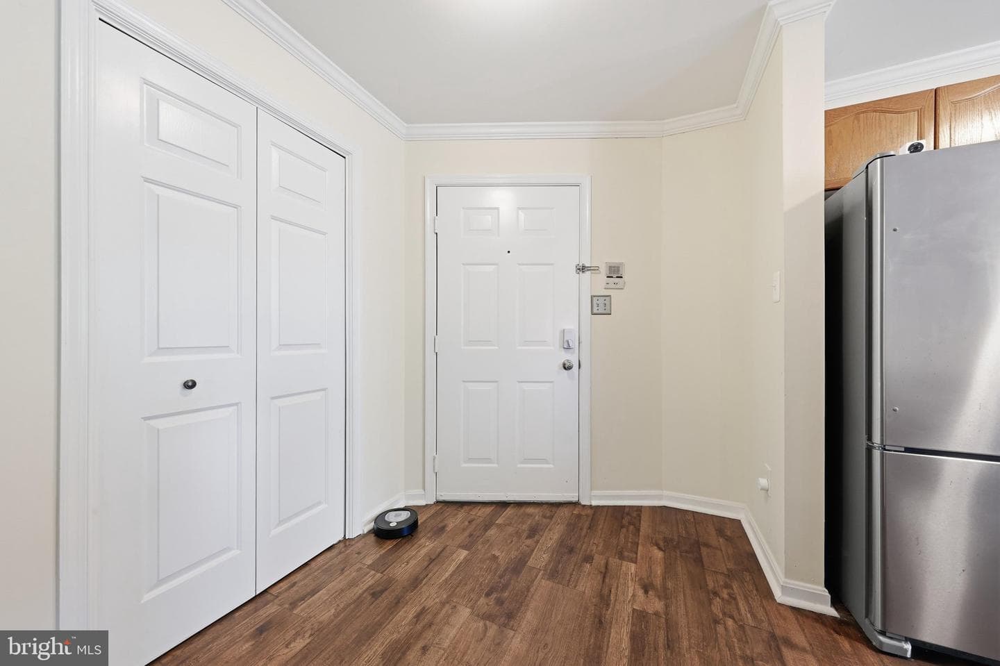 2402 Ellsworth Way #2a photo 2