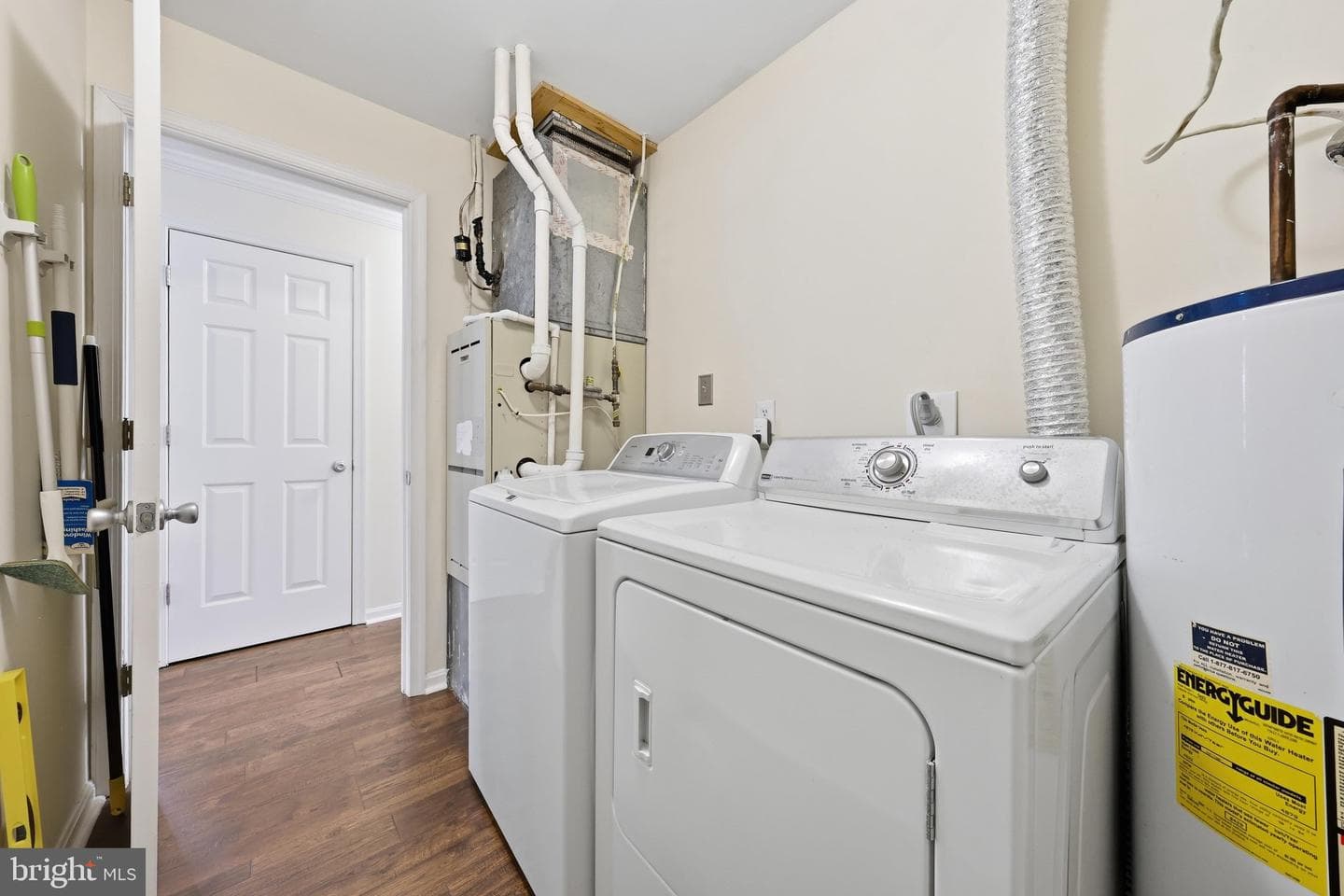 2402 Ellsworth Way #2a photo 24