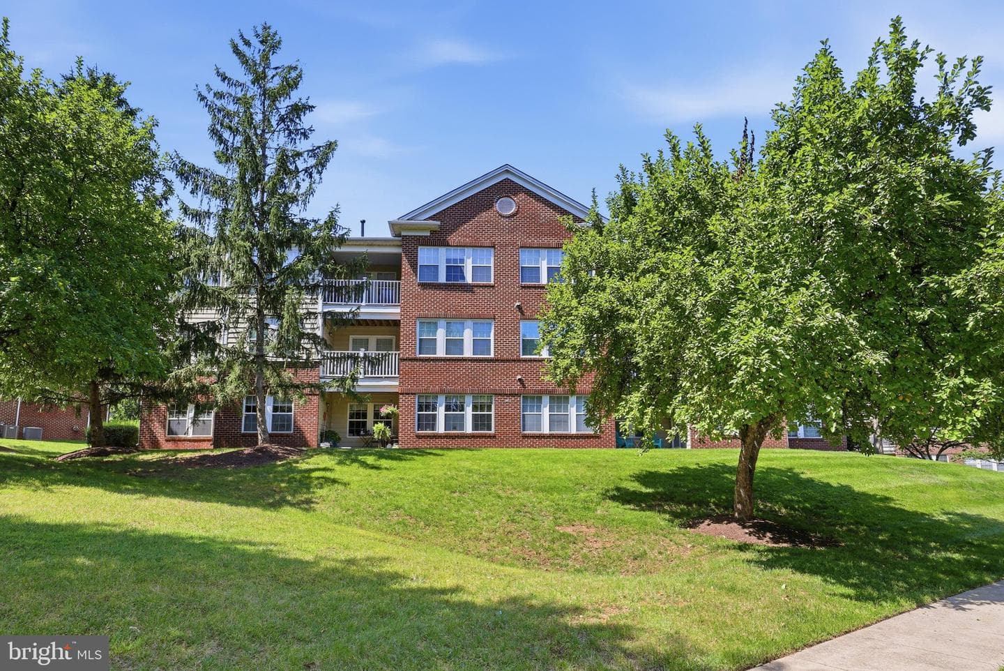 2402 Ellsworth Way #2a photo 30
