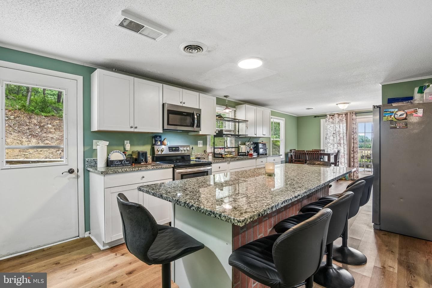 13903 Wolfsville Road photo 15