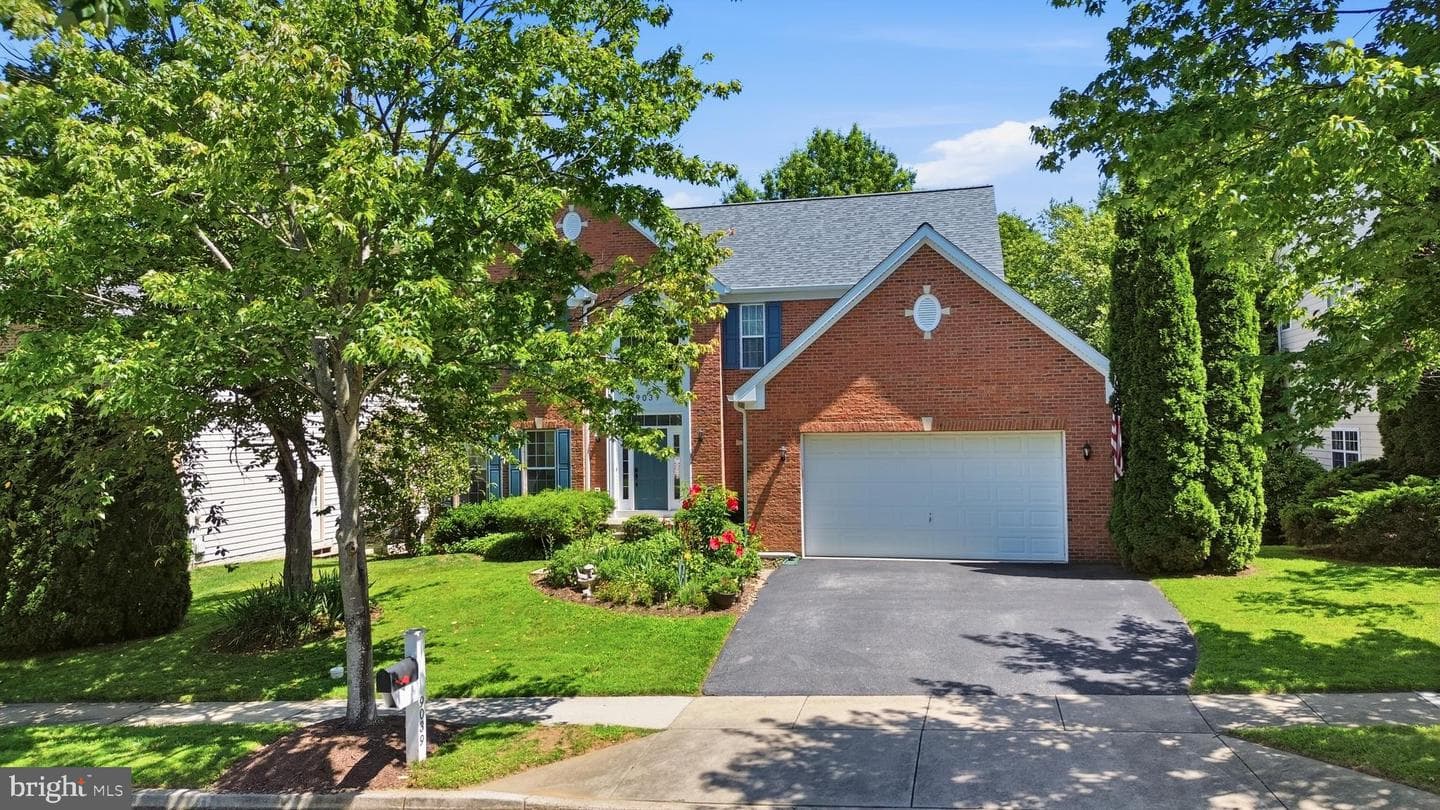 9039 Clendenin Way photo 7