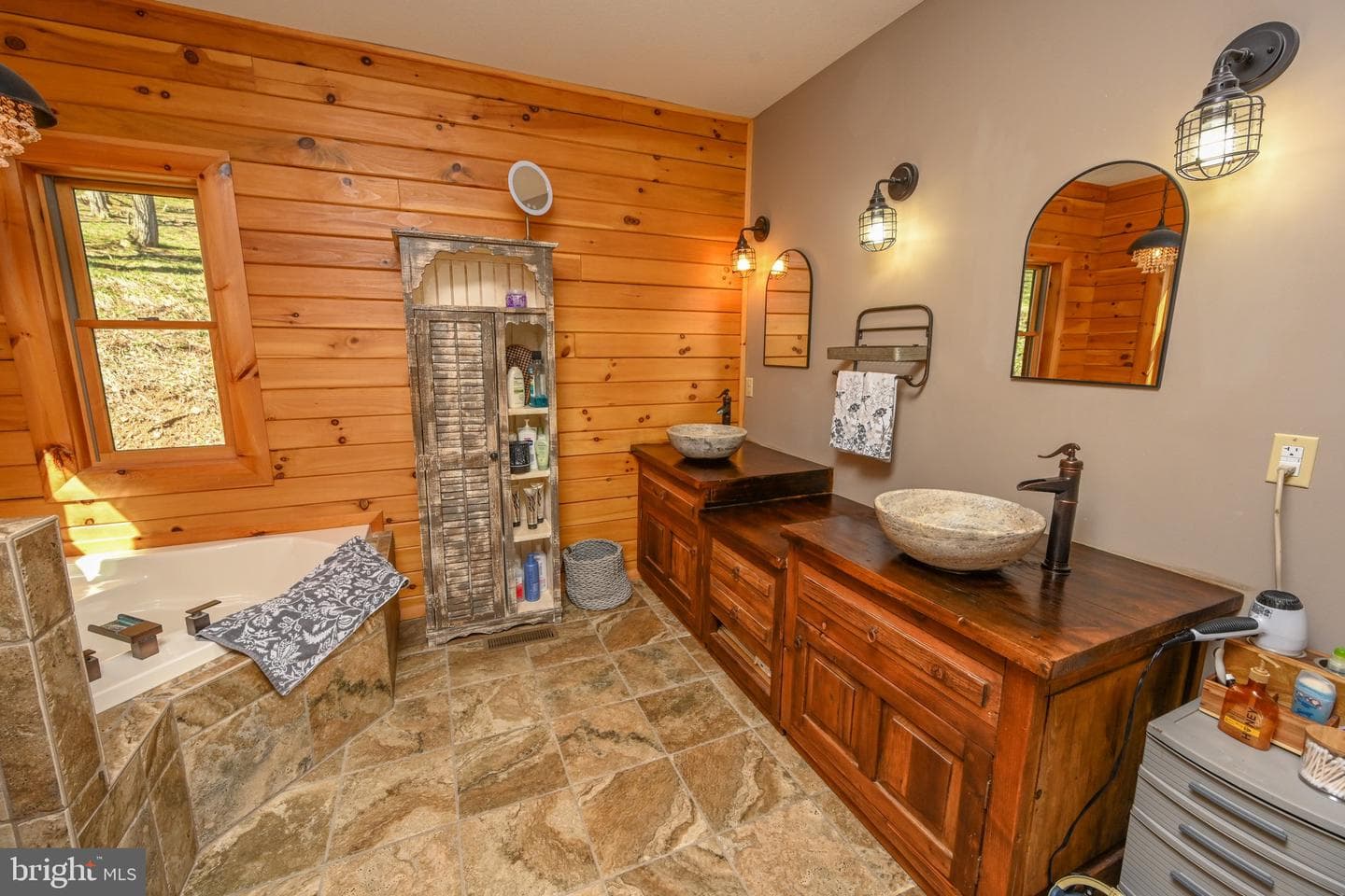3889 Friendsville Road photo 26