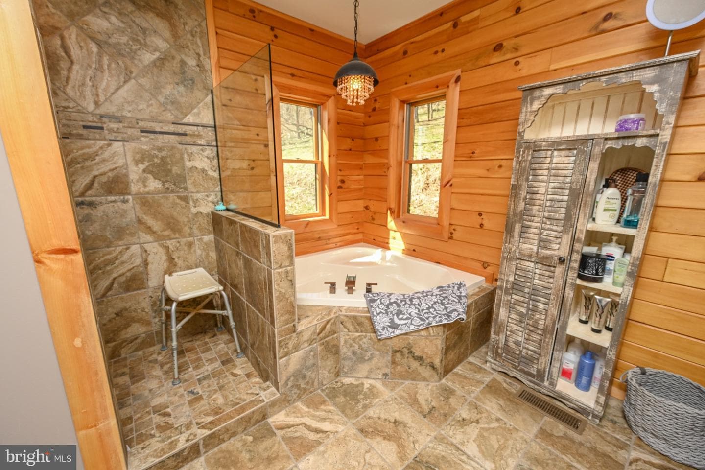 3889 Friendsville Road photo 27