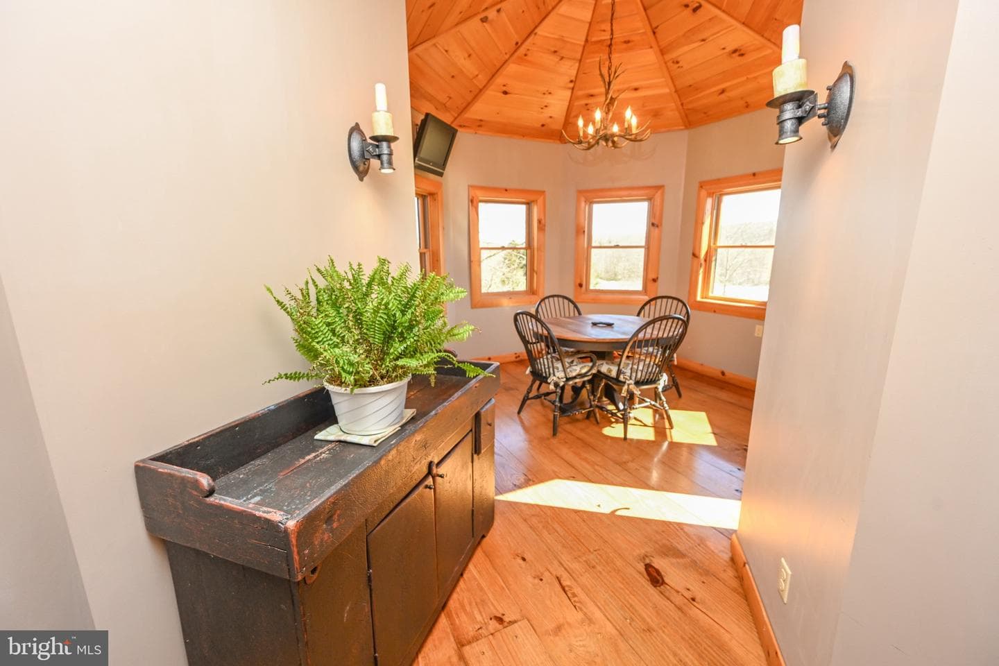 3889 Friendsville Road photo 34