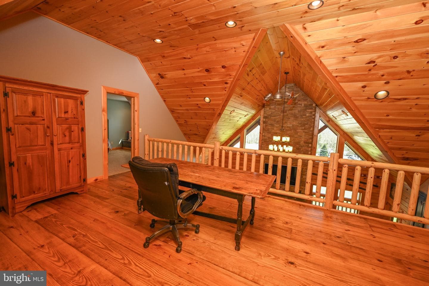 3889 Friendsville Road photo 40