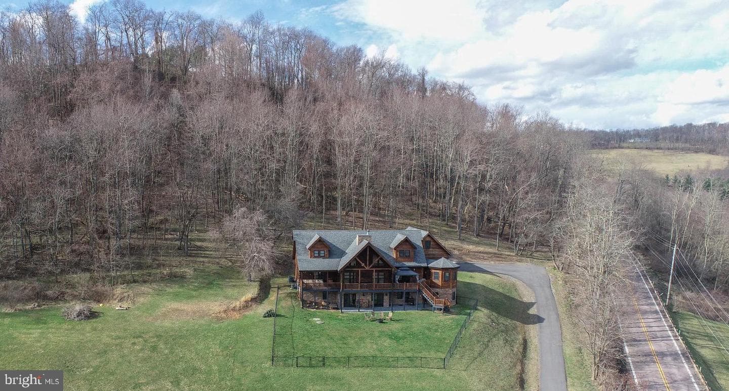 3889 Friendsville Road photo 84