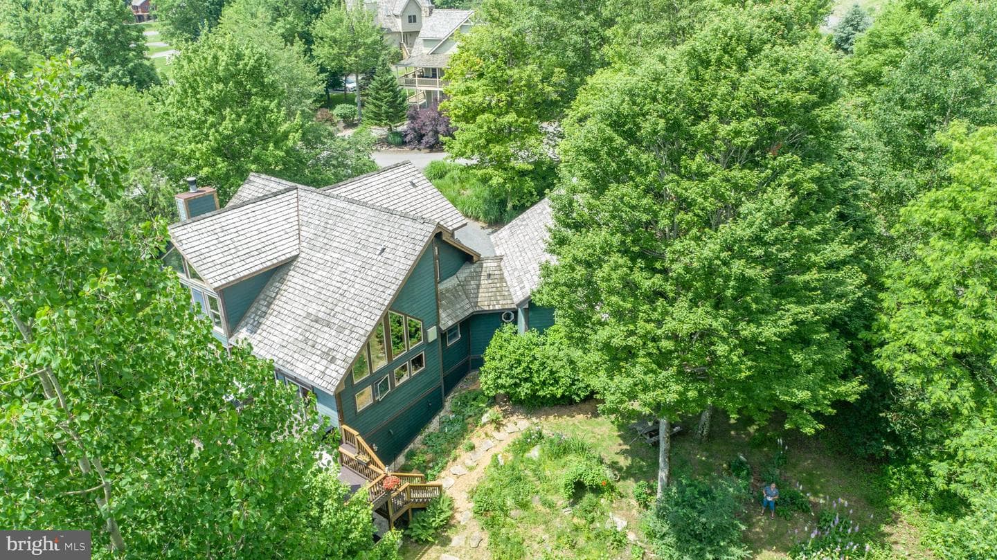 188 Highline Drive photo 110