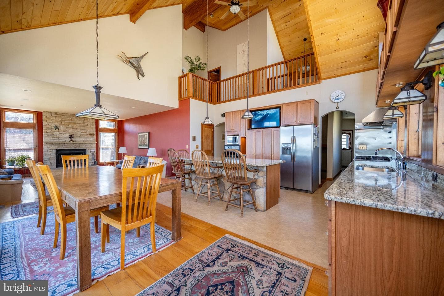 188 Highline Drive photo 30