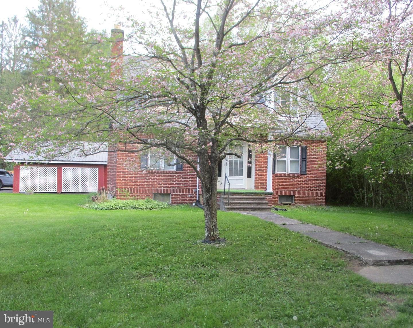 303 Orchard Street photo 1