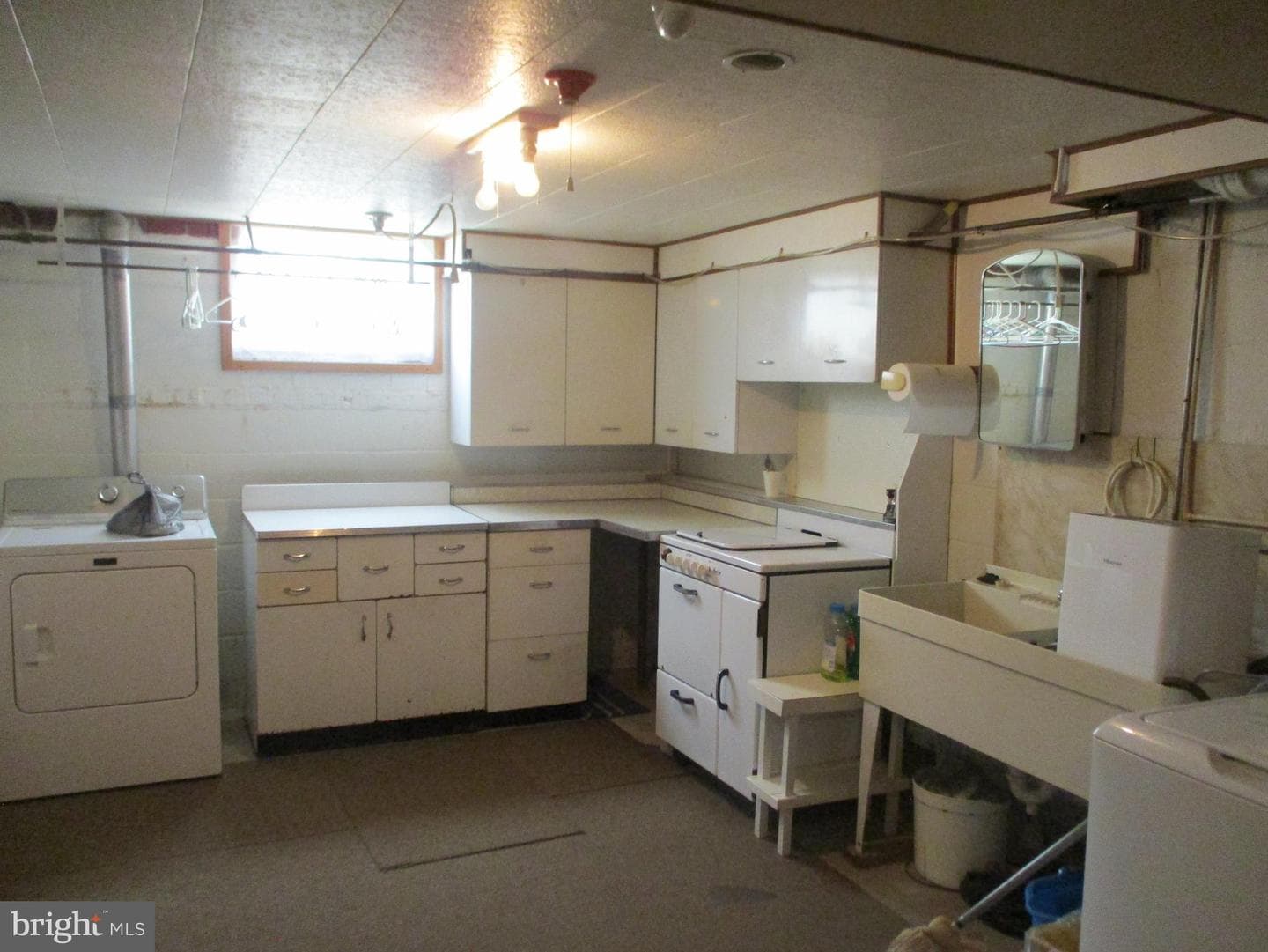 303 Orchard Street photo 13