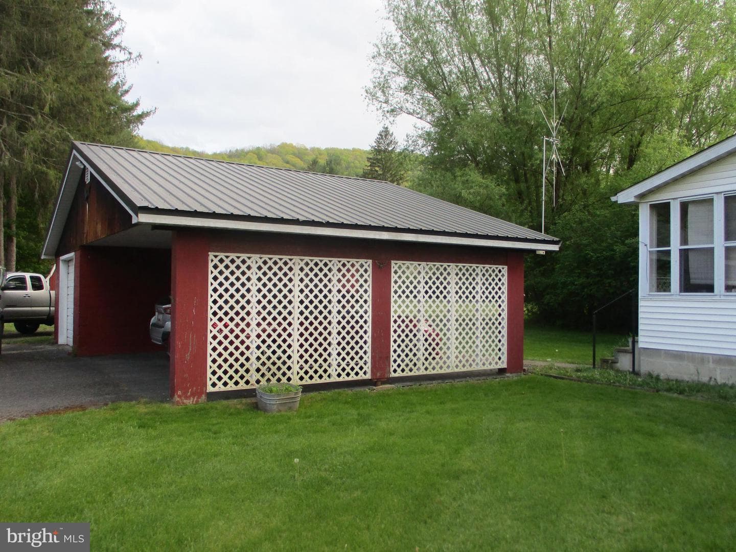303 Orchard Street photo 3