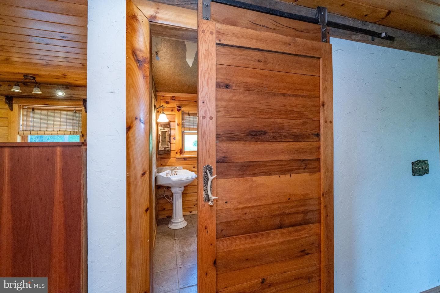 187 High Crest Drive photo 22