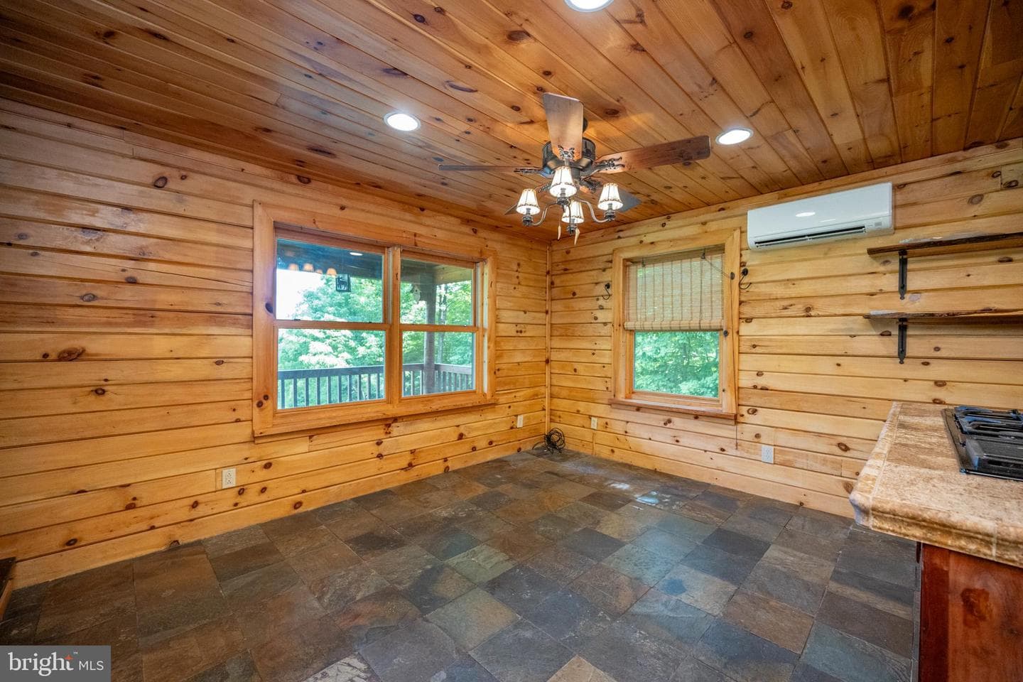 187 High Crest Drive photo 6
