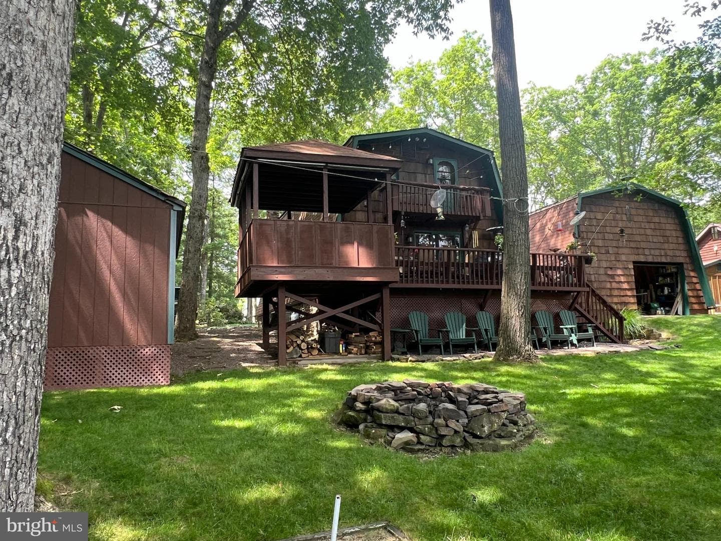 106 Oak Way Road photo 2