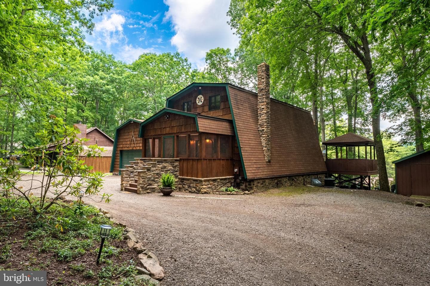 106 Oak Way Road photo 5
