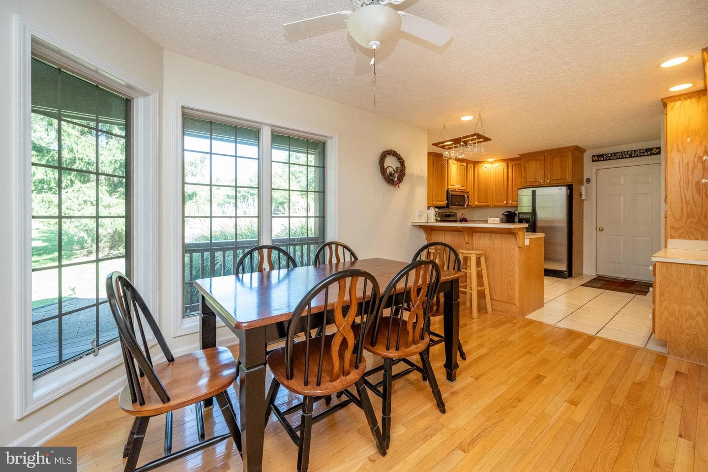 1489 Mountainview Drive photo 3