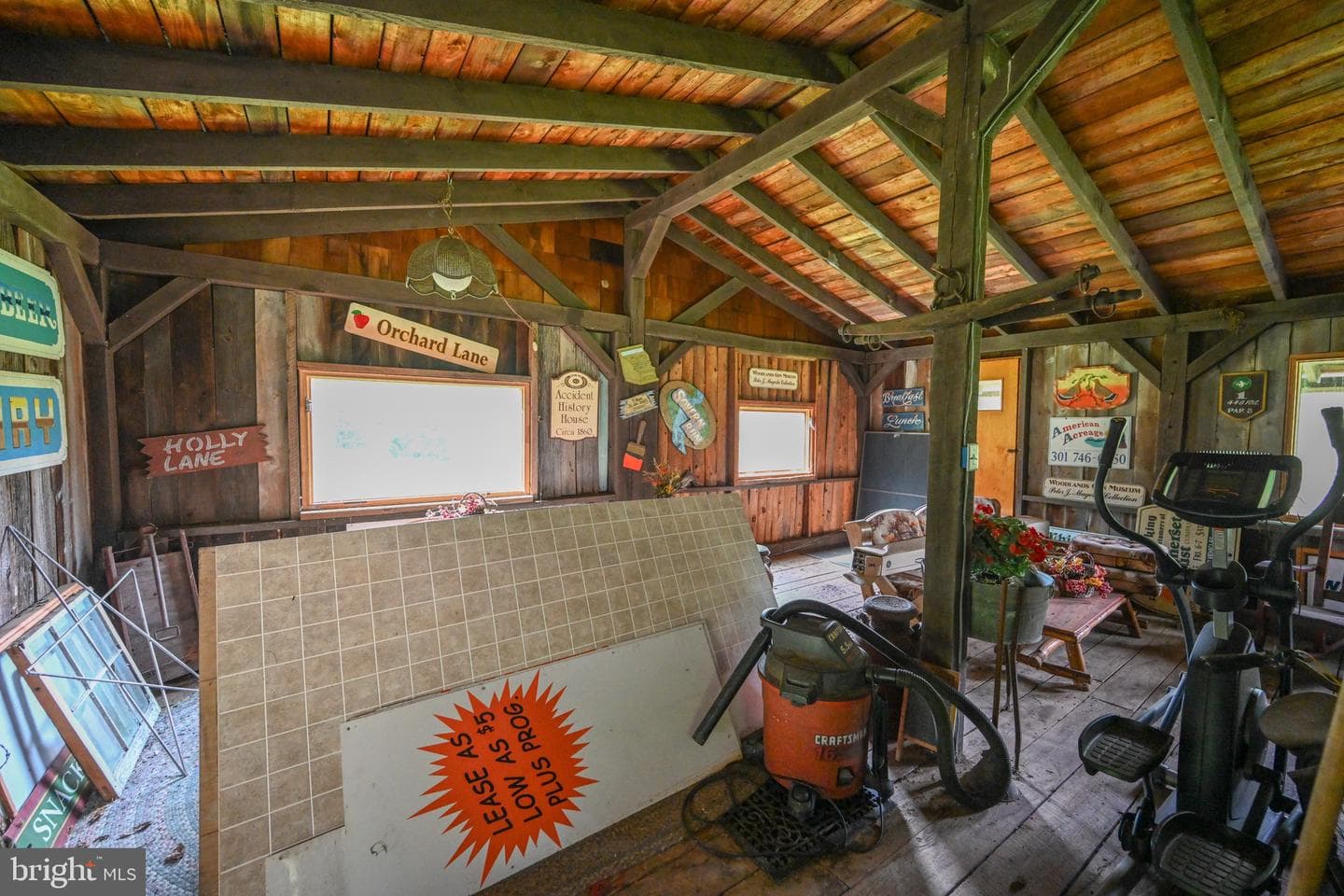 2527 Pigs Ear Road photo 69