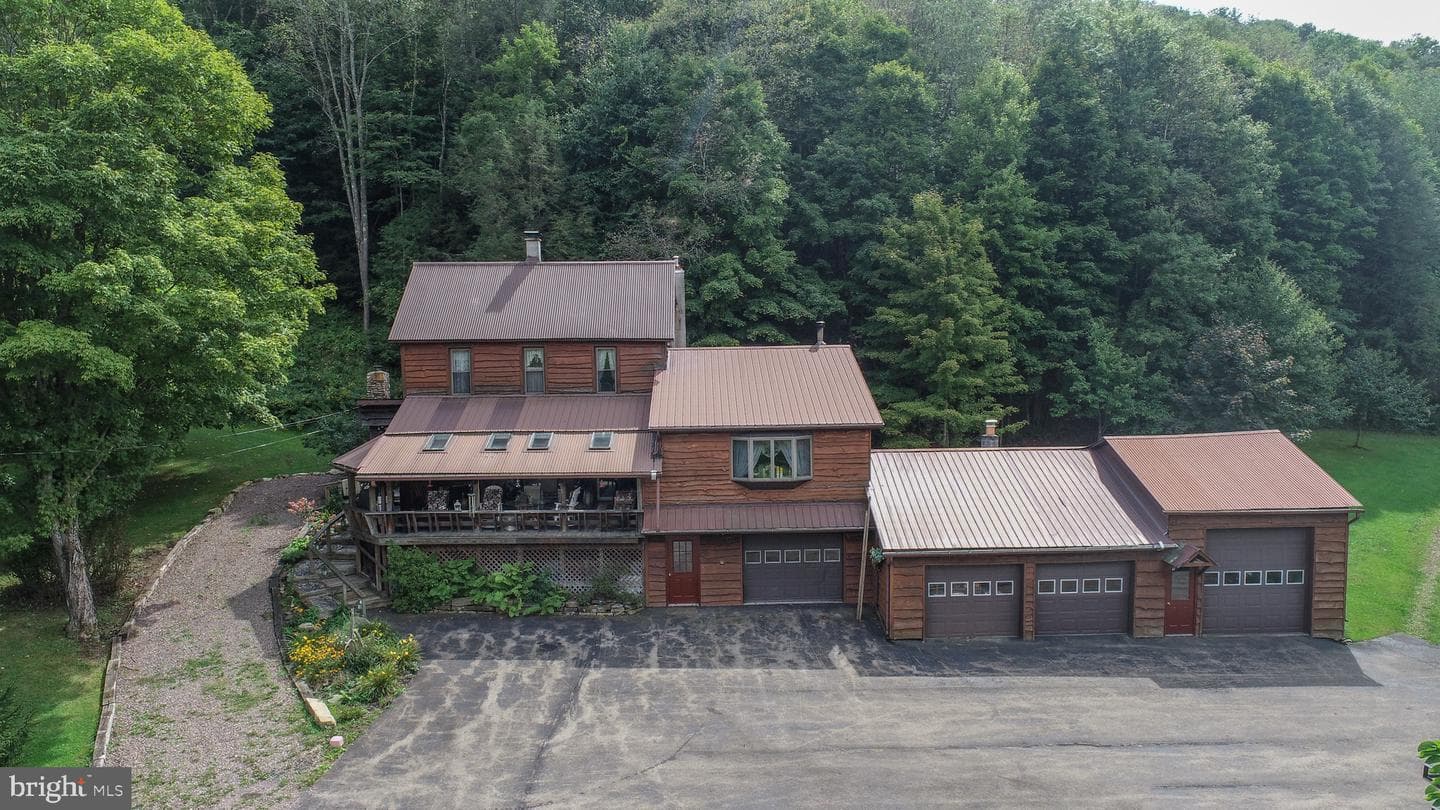 2527 Pigs Ear Road photo 8
