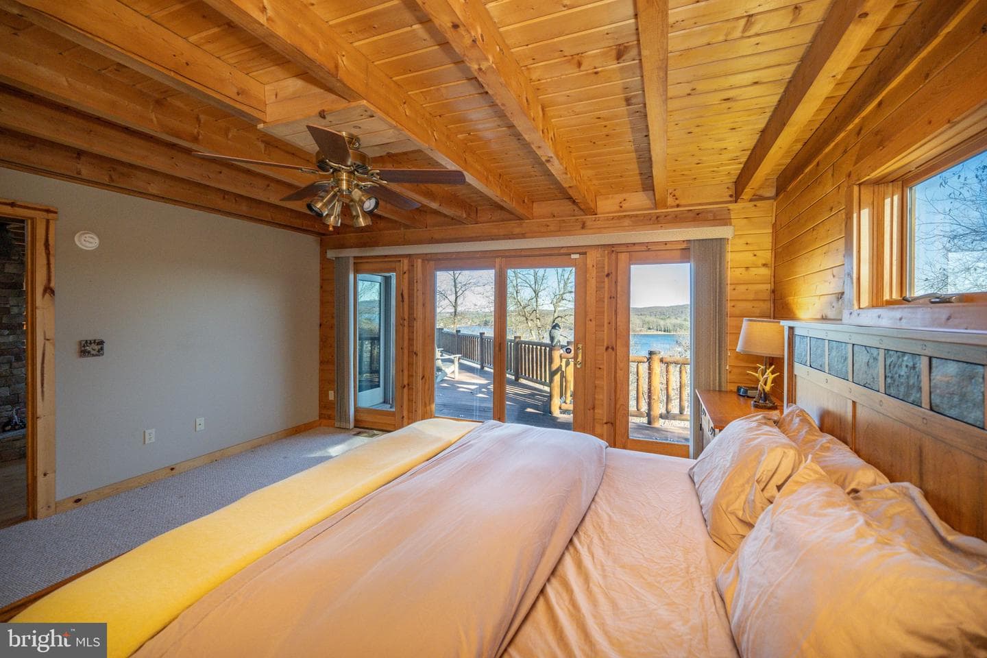 439 Paradise Heights photo 17