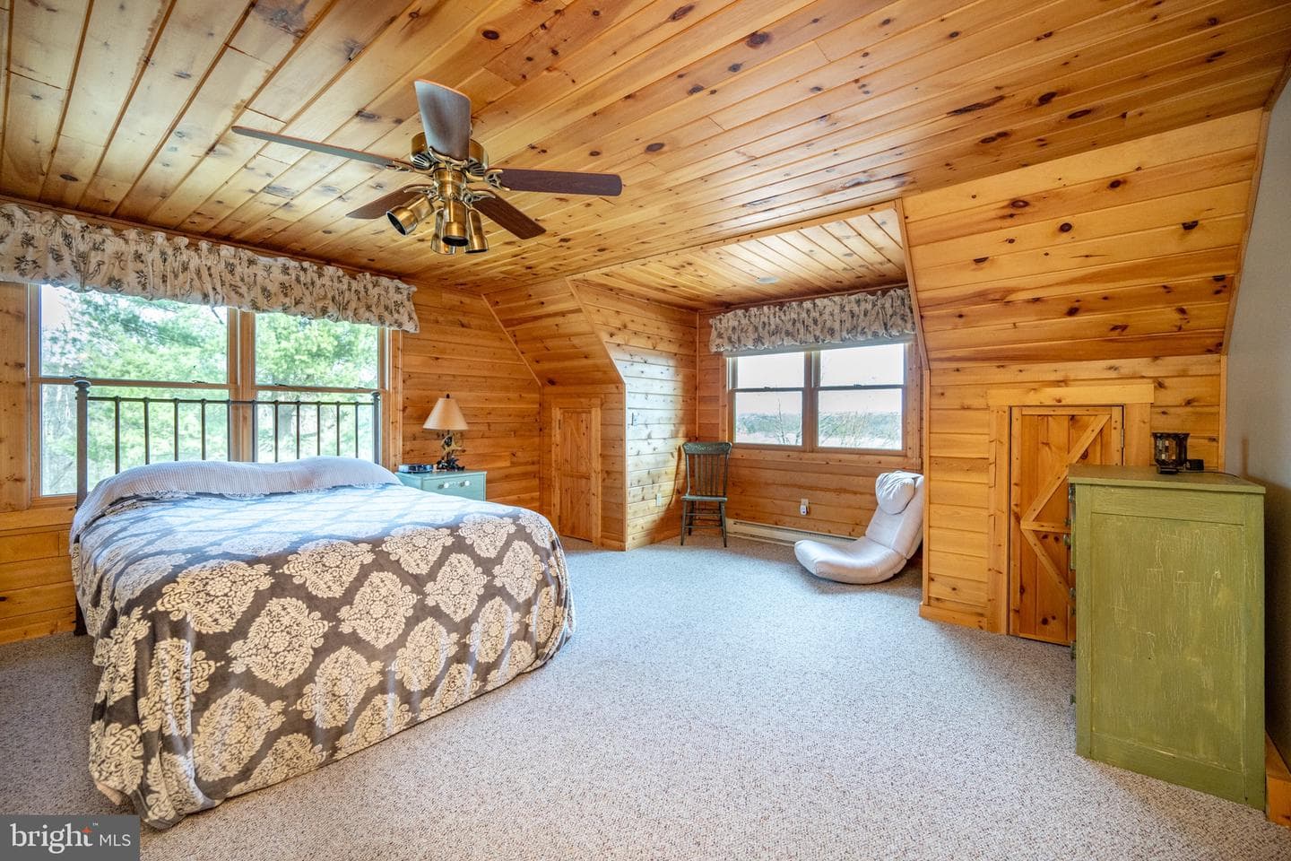 439 Paradise Heights photo 24