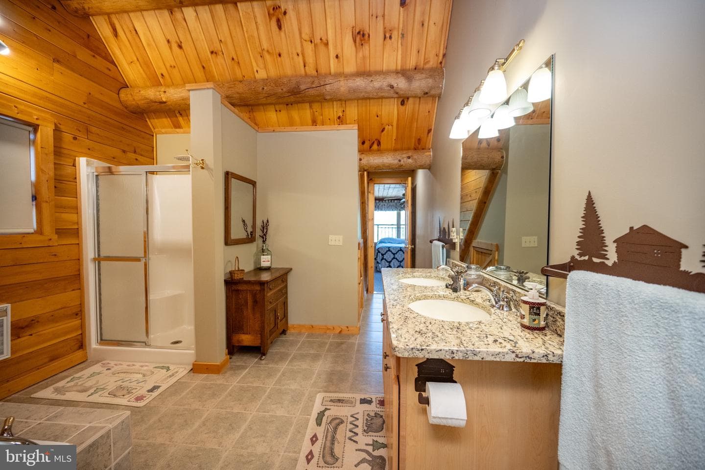 439 Paradise Heights photo 27