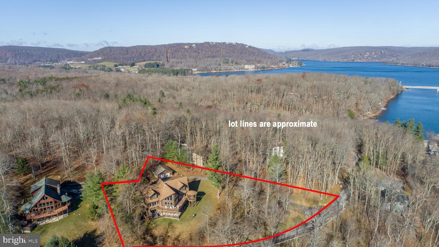 439 Paradise Heights photo 41