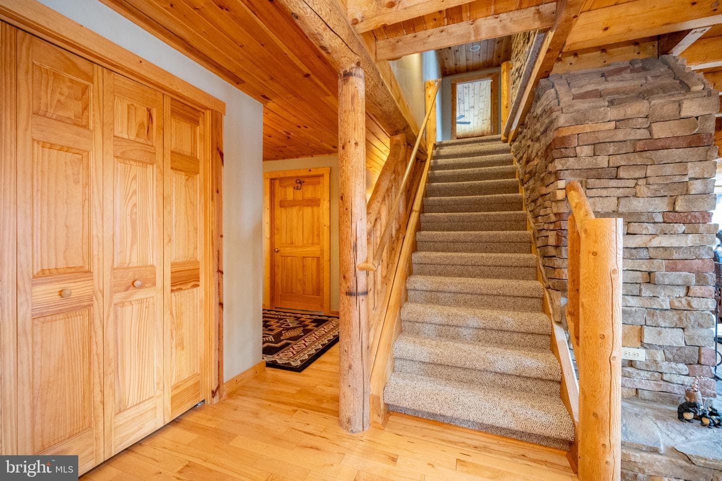 439 Paradise Heights photo 43