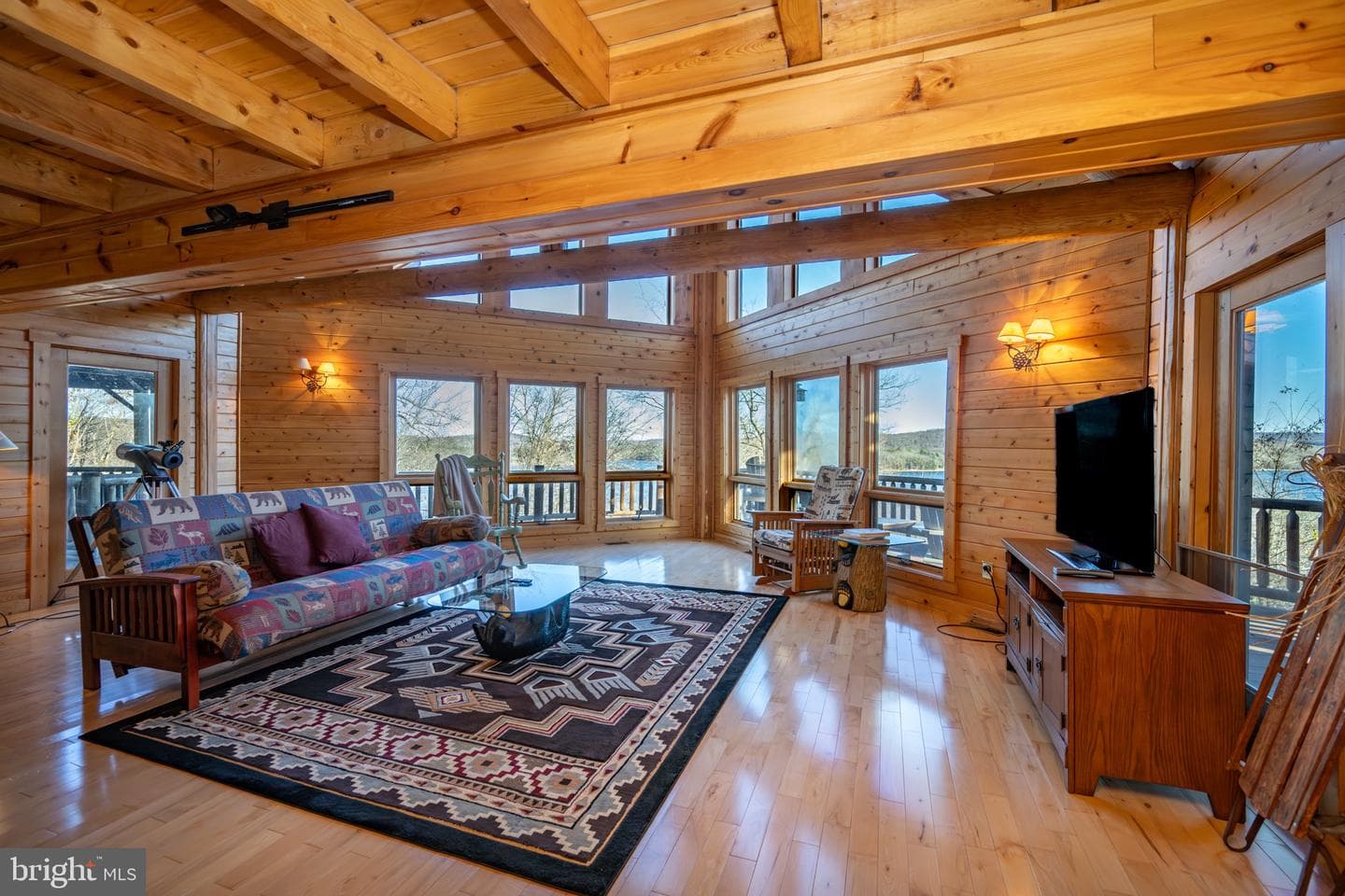439 Paradise Heights photo 5
