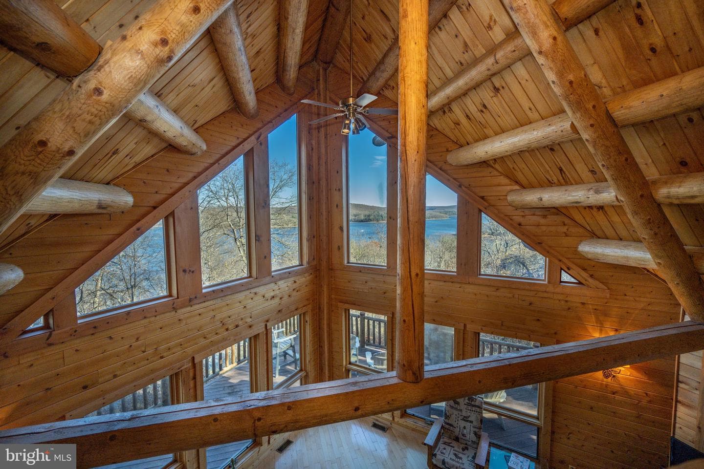 439 Paradise Heights photo 6
