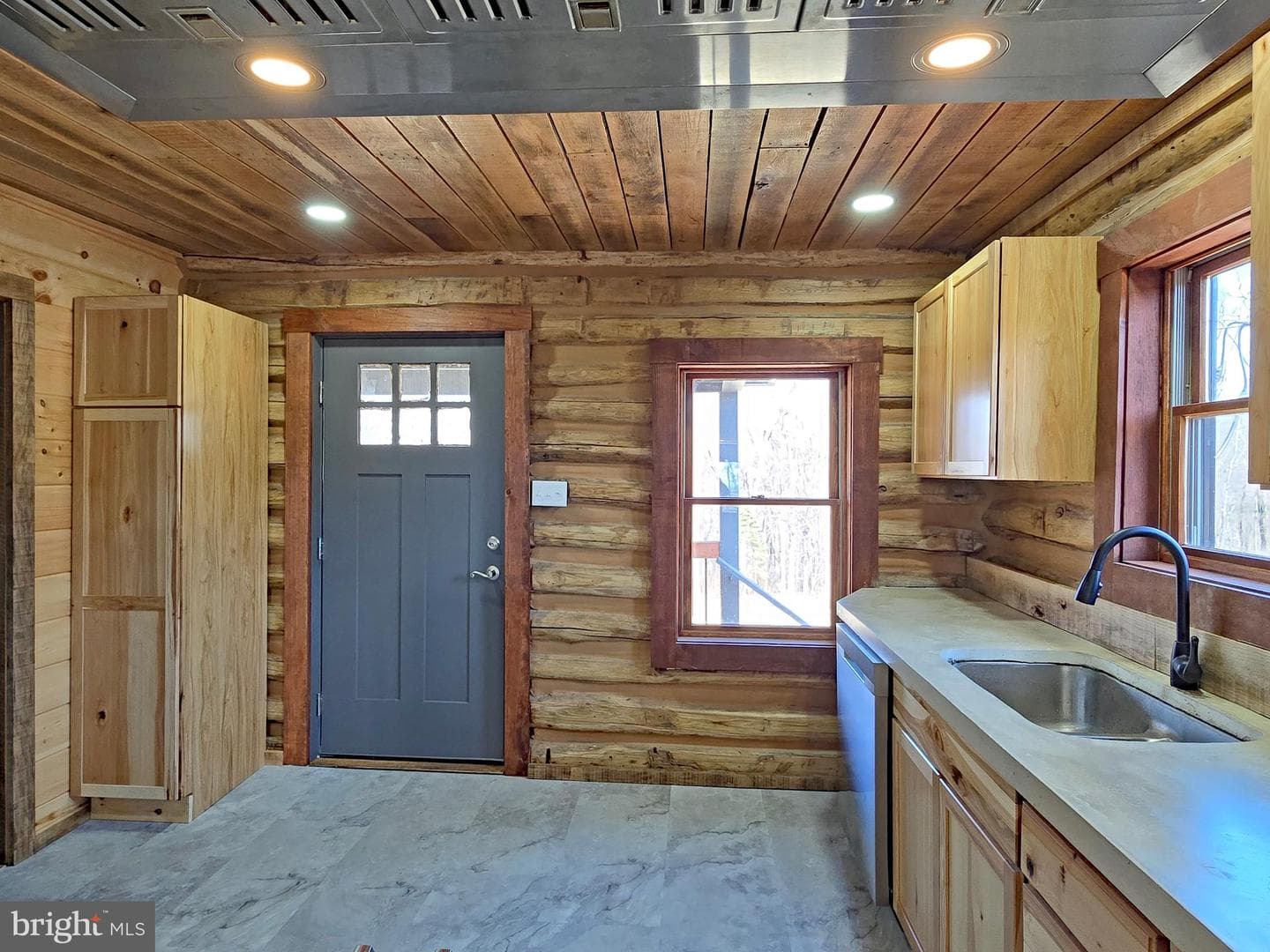 110 Ryland Court photo 5