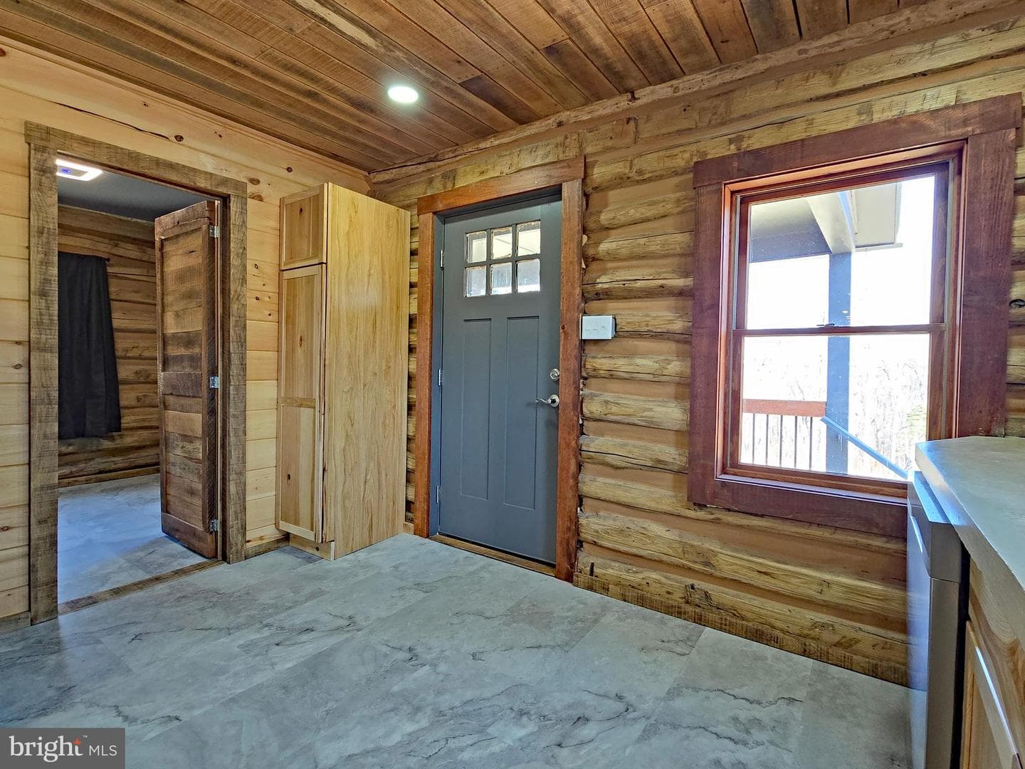 110 Ryland Court photo 8