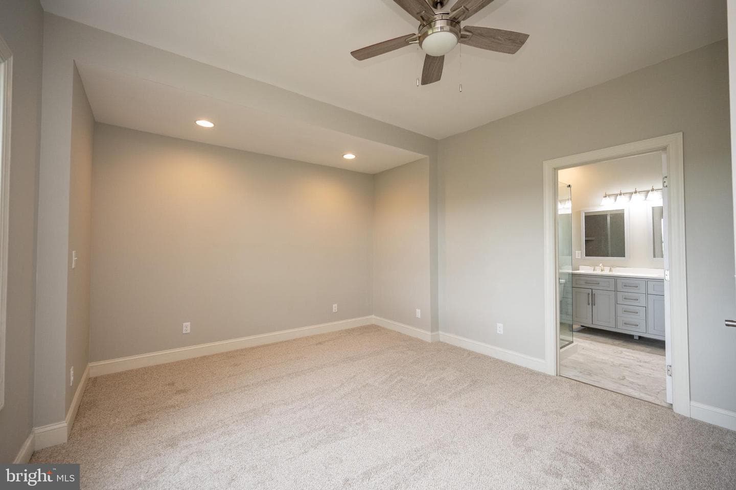 651 Klotz Farm Drive photo 20