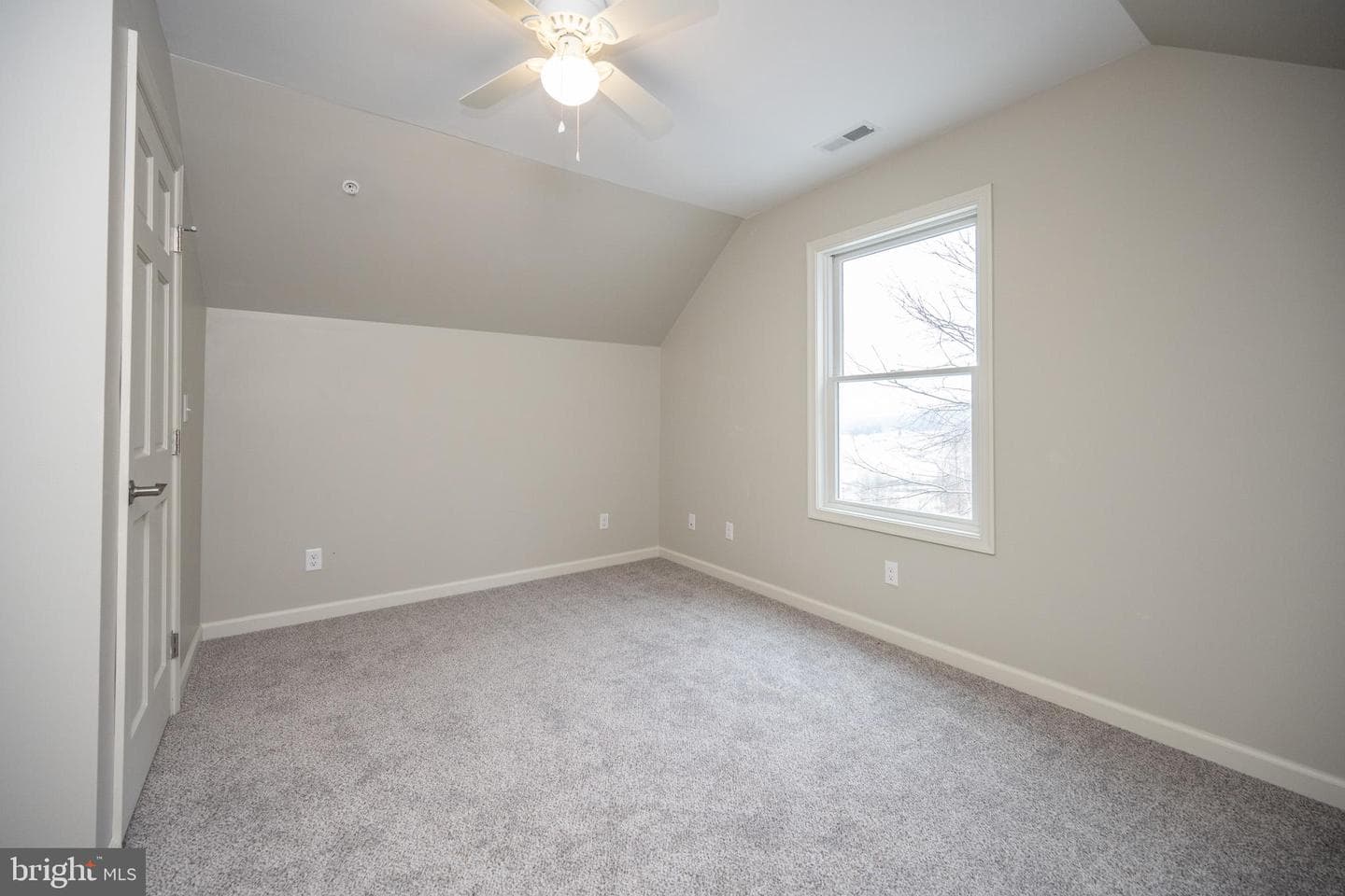 651 Klotz Farm Drive photo 32