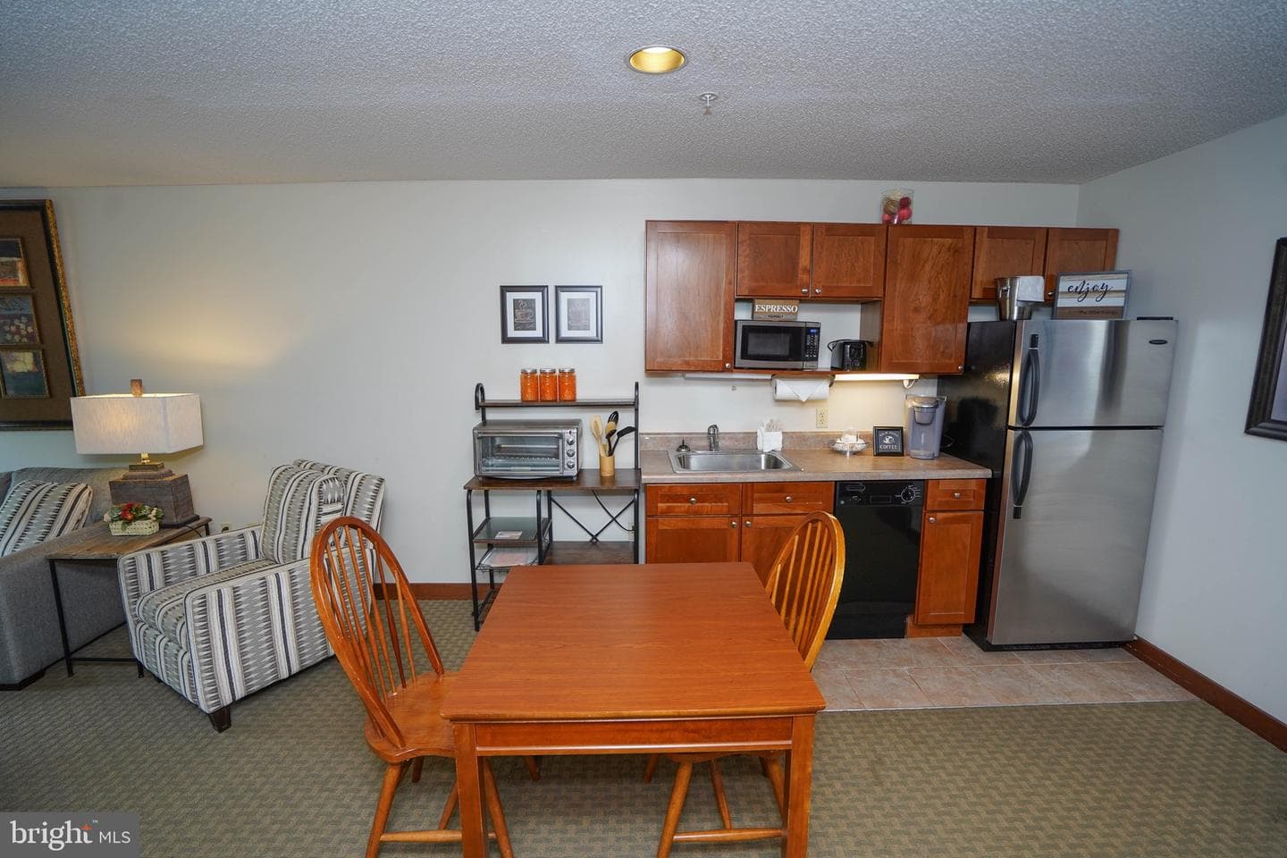 565 Glendale Road #212a photo 7