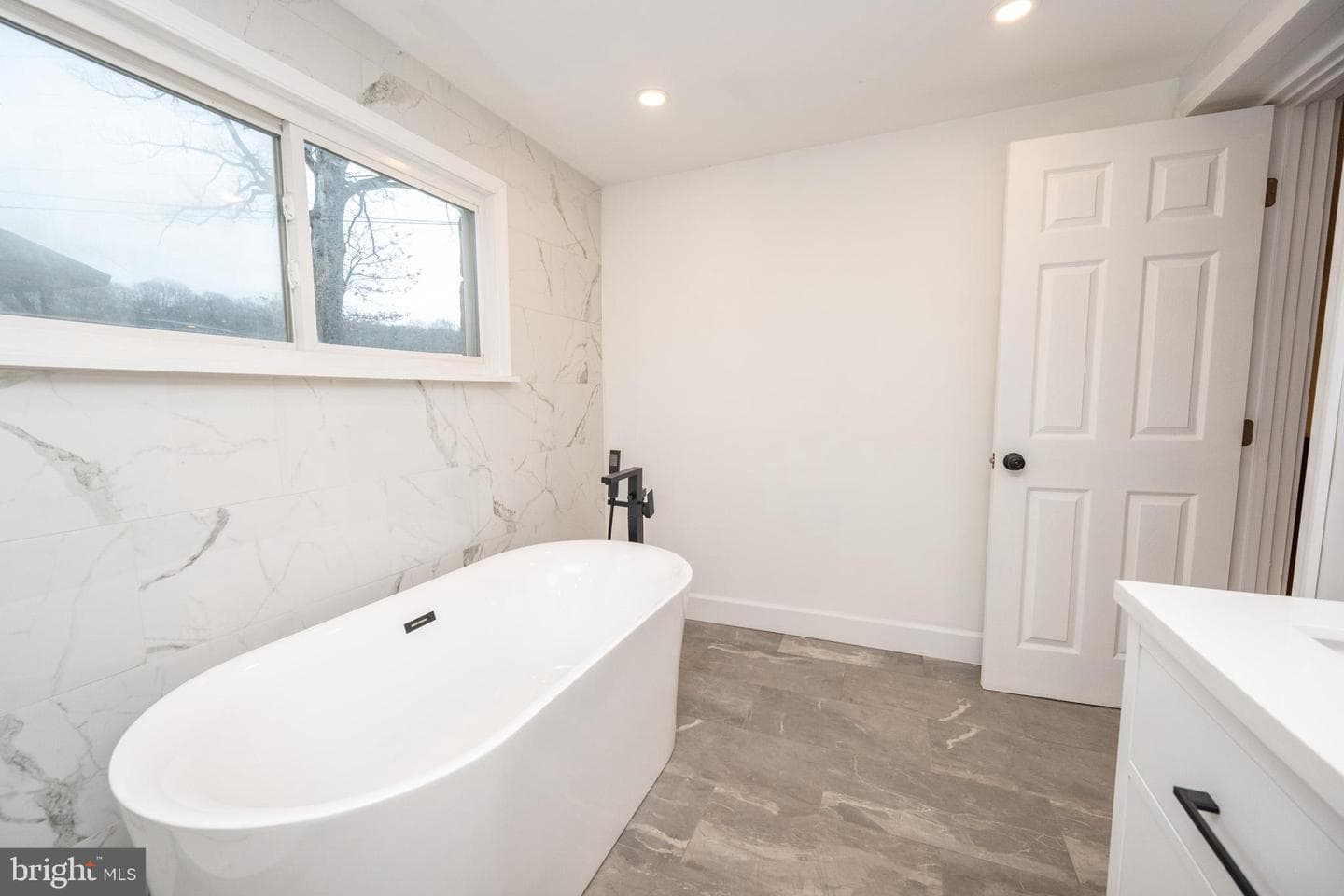 1280 Bishoff Road photo 28