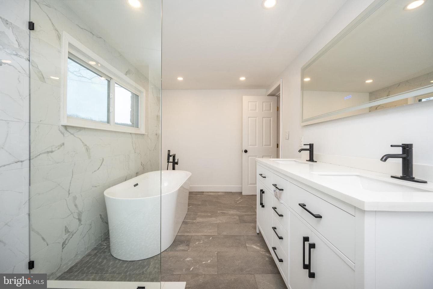 1280 Bishoff Road photo 31