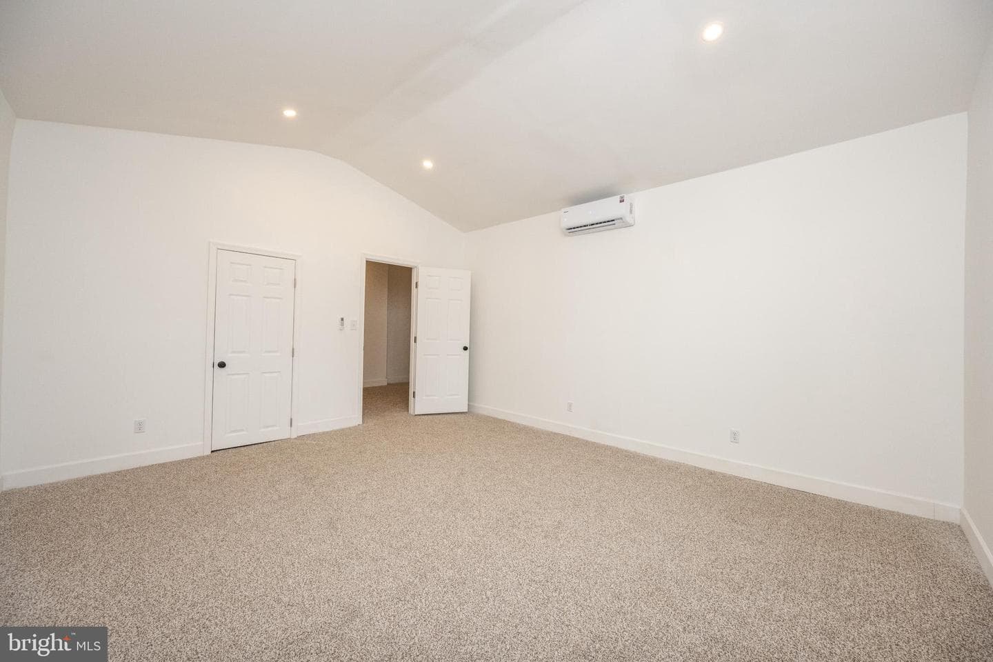 1280 Bishoff Road photo 47