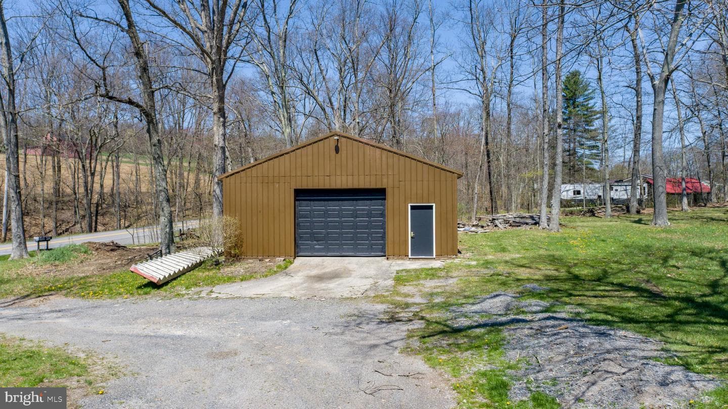 1280 Bishoff Road photo 63