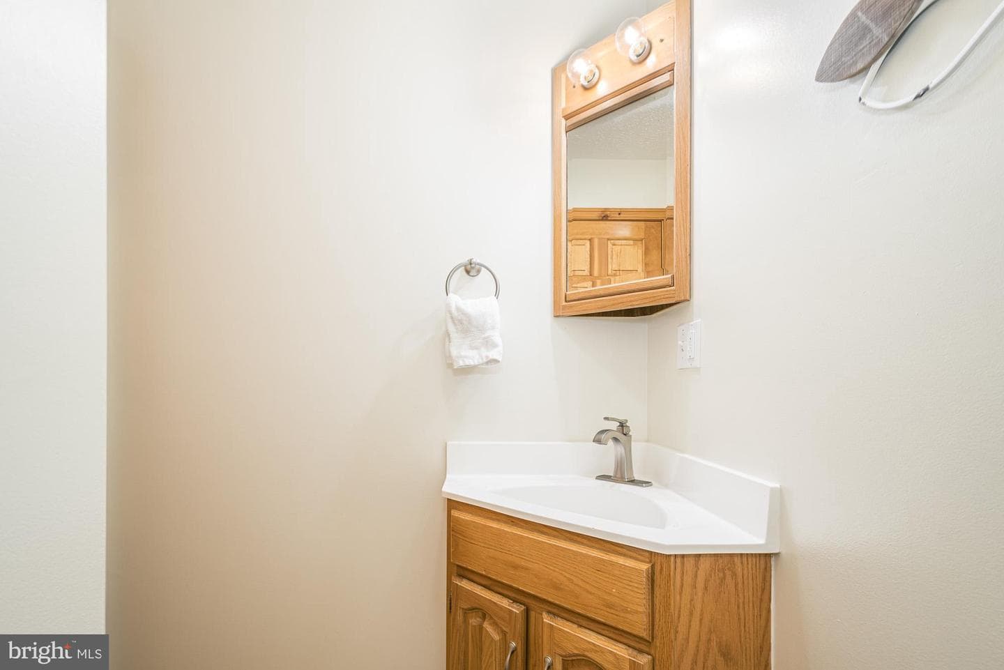 77 Marsh Hill Road #6 photo 28