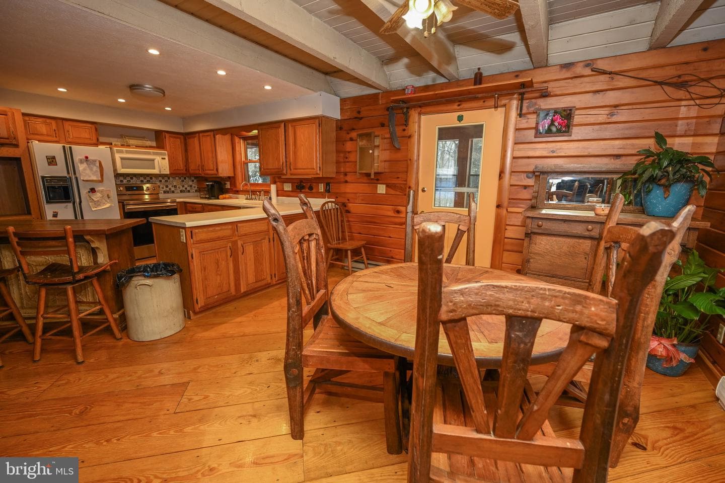 458 Meadow Mountain Trail photo 3