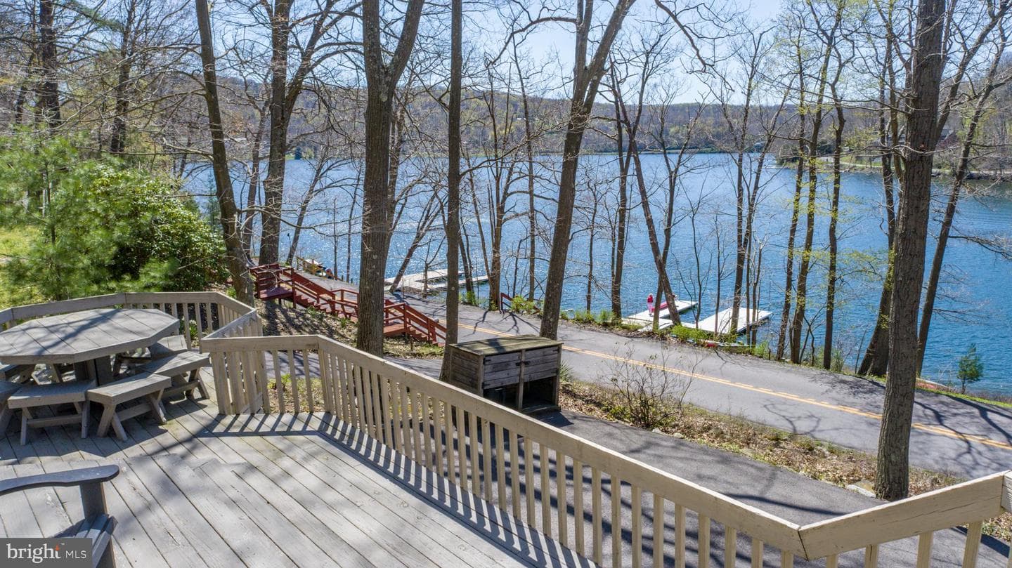 2410 State Park Road photo 48