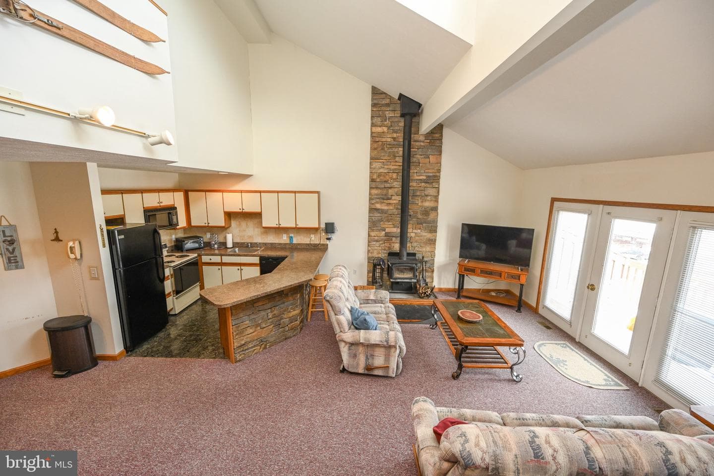 20241 Garrett Highway #5 photo 18